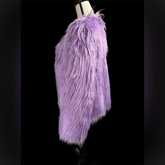 QIYE Faux Fur Teddy Jacket - Picture 4 of 6